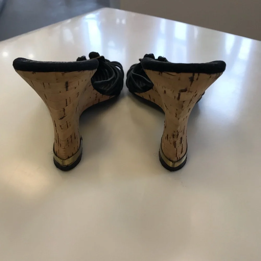 Enzo Angiolini Black and Cork Sandals